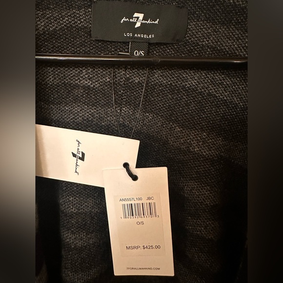 7 For All Mankind - Picture 3 of 3